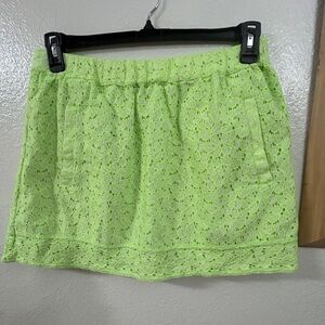J. Crew Green Bubble Mini Skirt with Smocked Detail. Size M